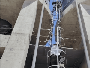 致敬戰(zhàn)斗在寧夏YGM175生產(chǎn)線的不畏高溫安裝人員！